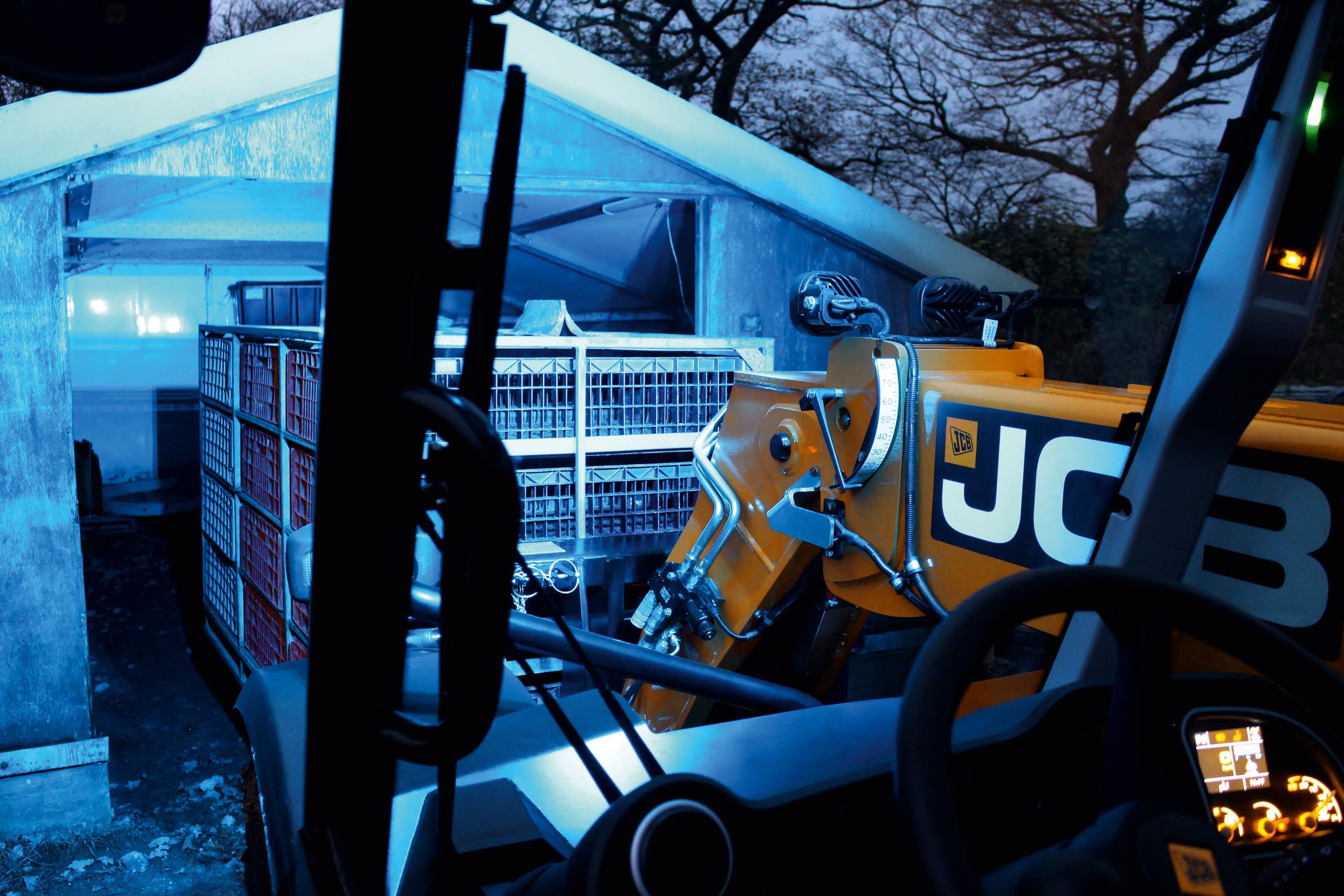 JCB lance un modèle dédié aux activités avicoles