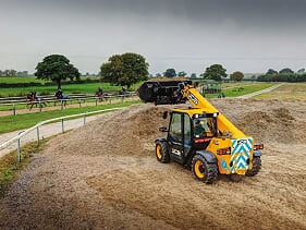 JCB accélère sur l’électrique